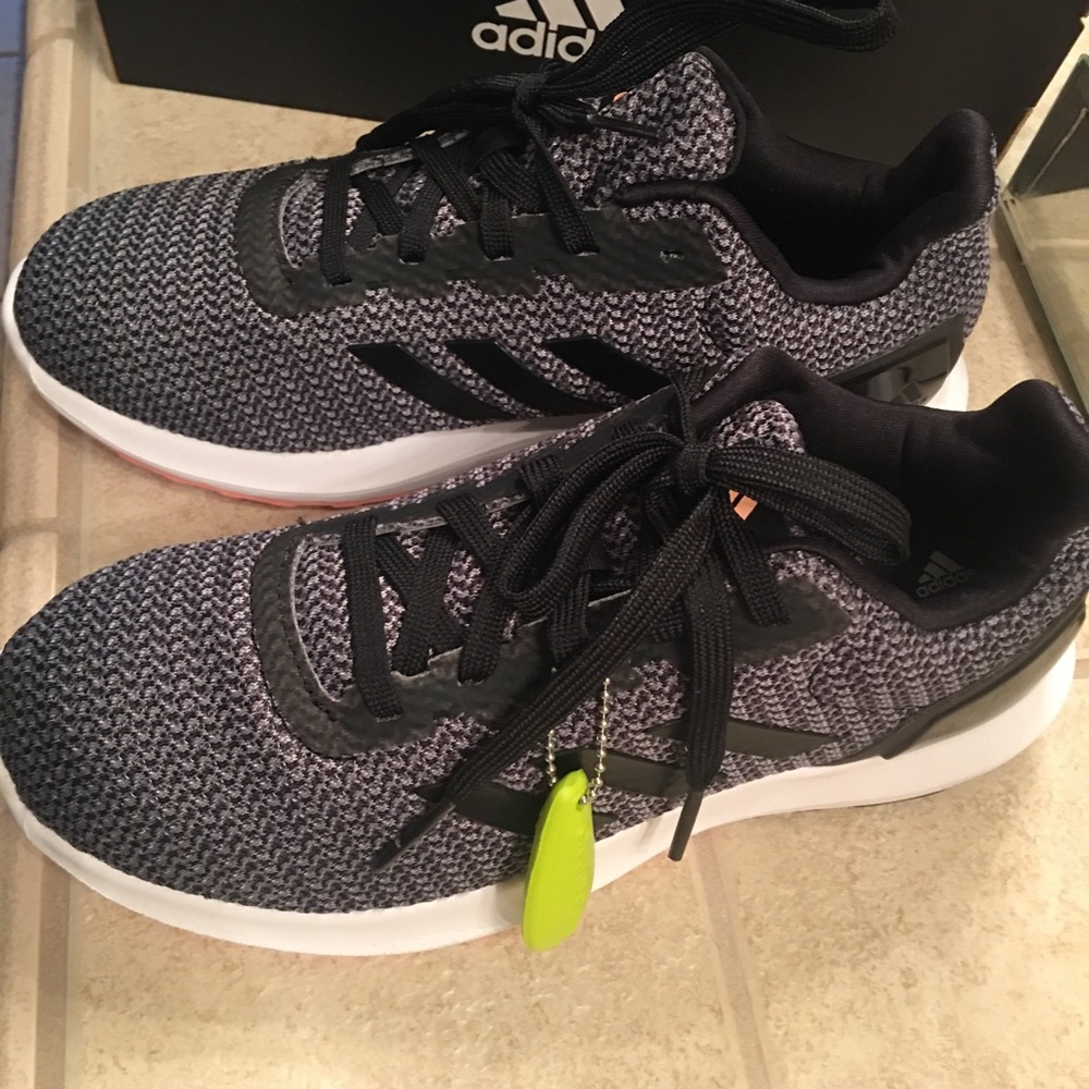 Adidas tennis shoes